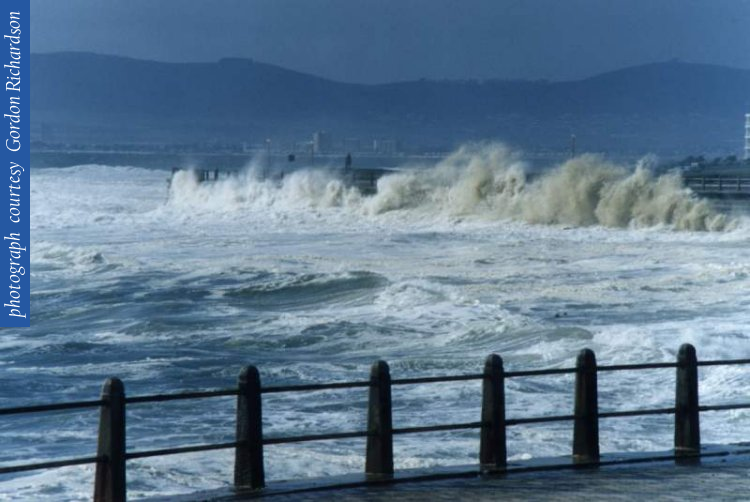 05_waves_splash_mllptc